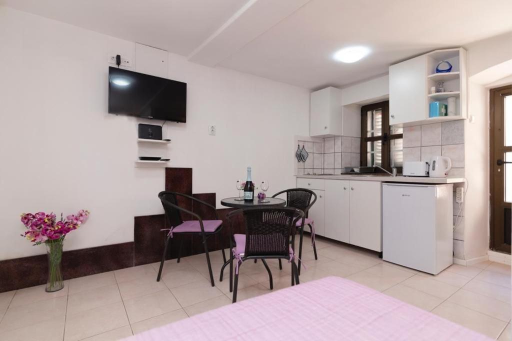 Central Apartment Rose In Hearth Of Split Exteriér fotografie