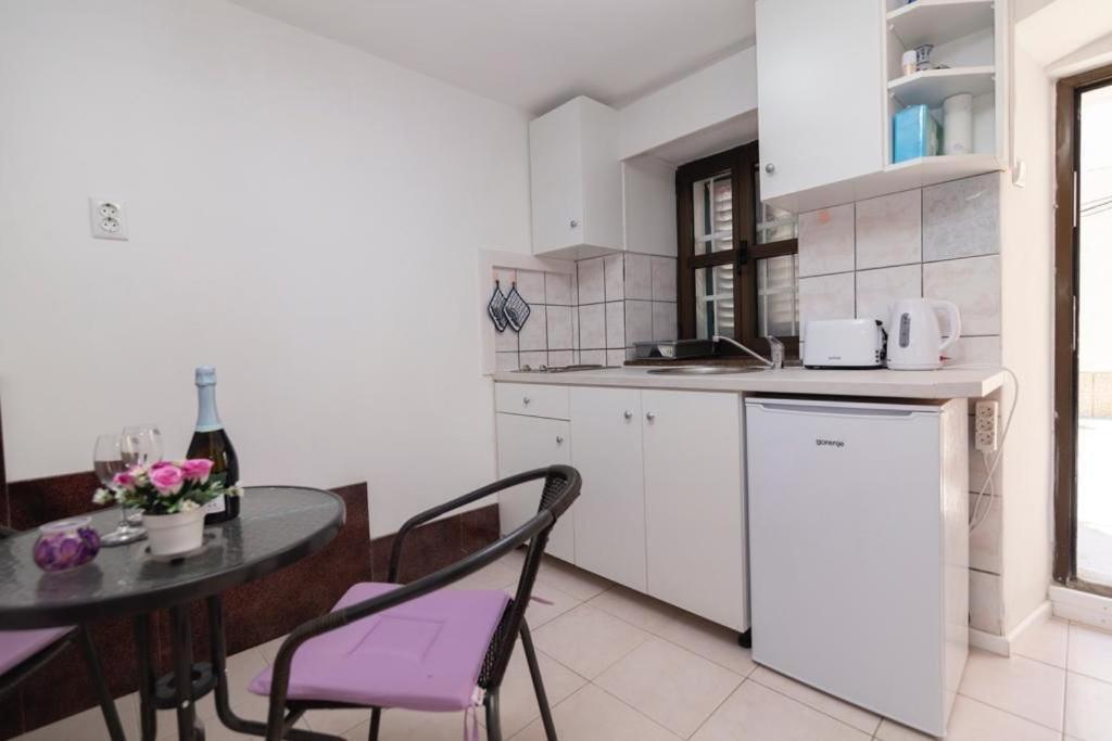 Central Apartment Rose In Hearth Of Split Exteriér fotografie
